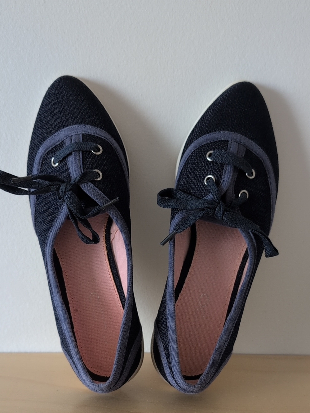 Aldo Pointed Toe Navy Canvas Lace-Up Flats with Pink Insole